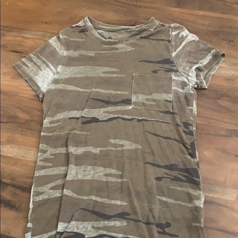Pocket Camo Tee